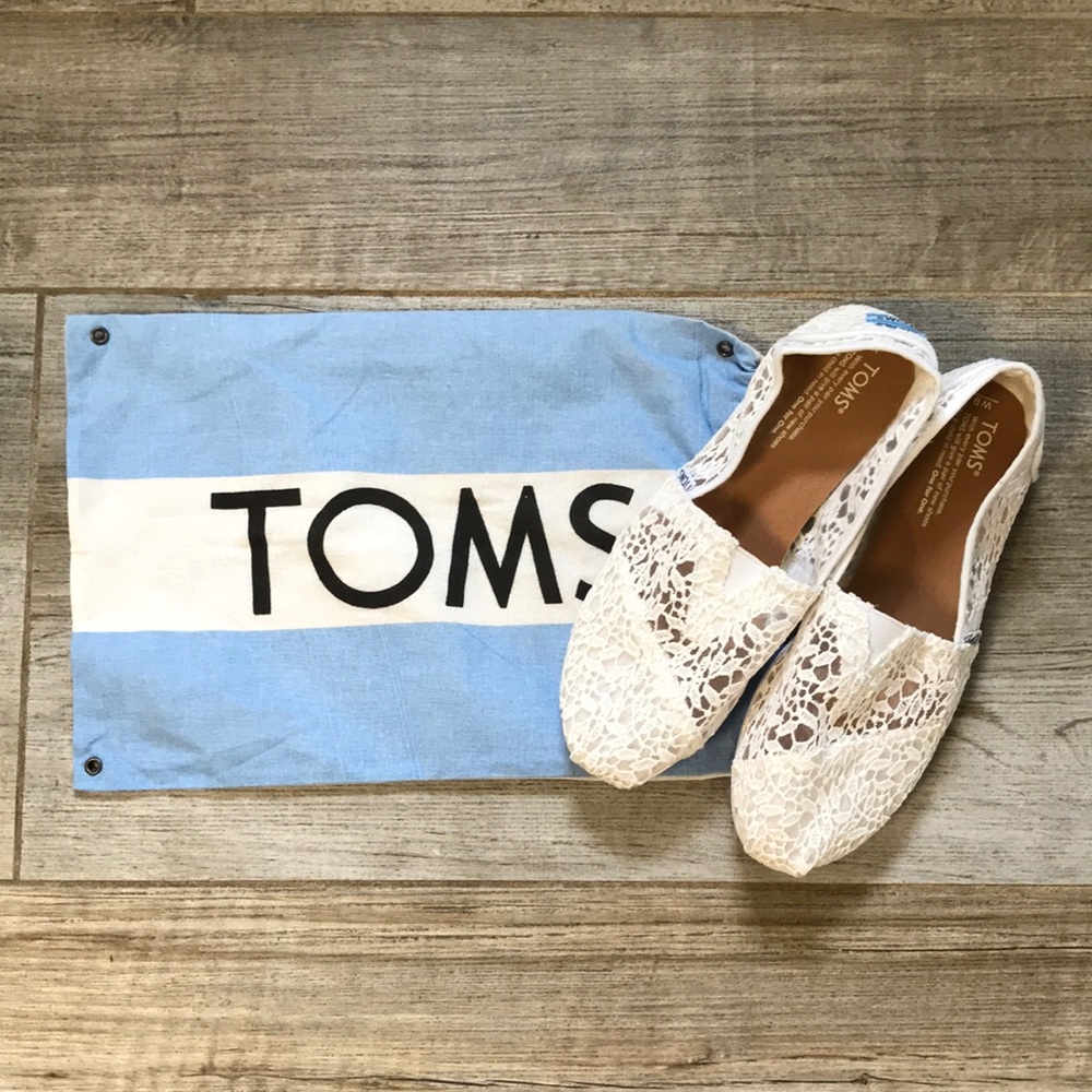White Lace Toms